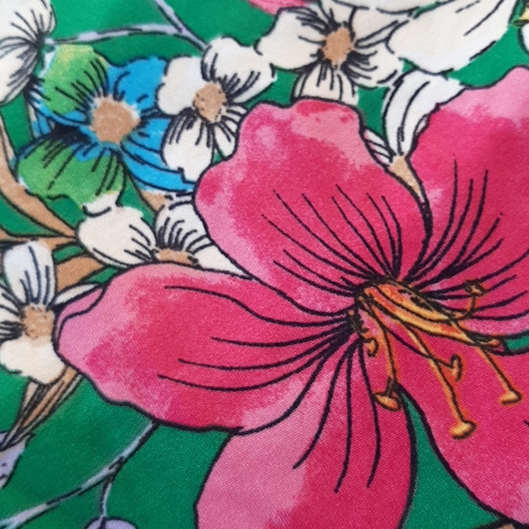 Beautiful halter tank size 3X - Picture 4 of 5